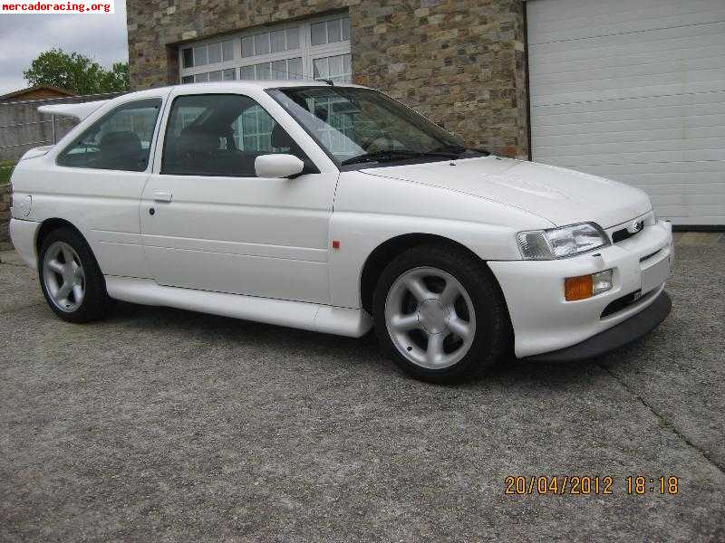 Ford escort rs cosworth t25