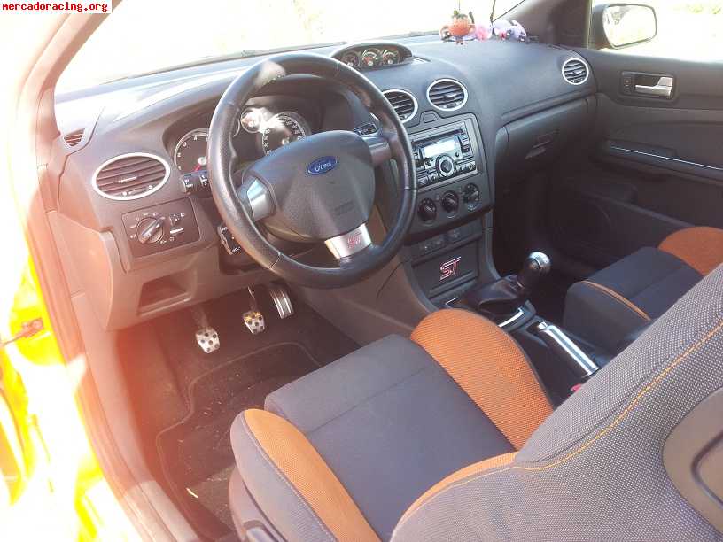 Focus st 2.5t 225cv racing orange