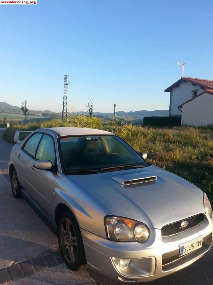 Se vende subaru impreza wrx 2004 