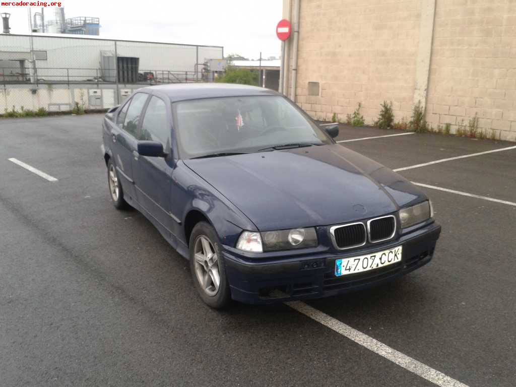 Bmw 325 e 36 1600e negociables.andando,al dia