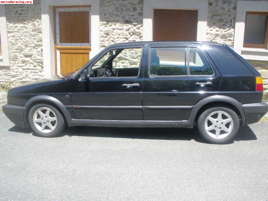 Se vende golf 1.8 gti. año 1990 1200€