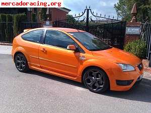 Ford focus st racing orange - 9.999 € -