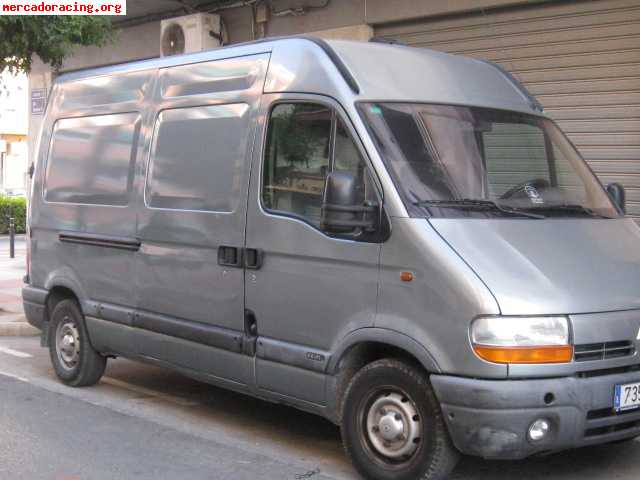 Renault master