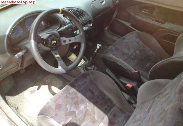 Citroen saxo 1. 6 16v