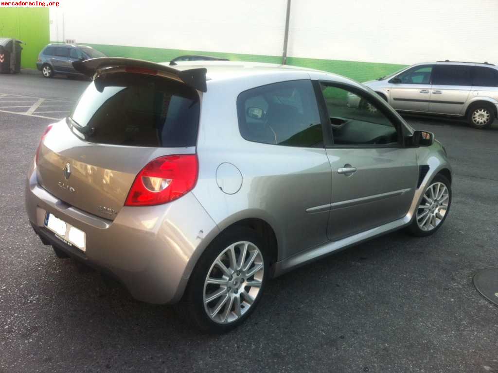 Clio sport rs lll vendo o cambio