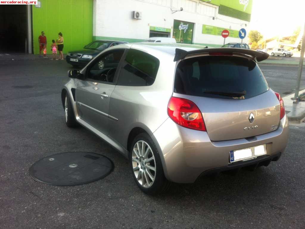 Clio sport rs lll vendo o cambio