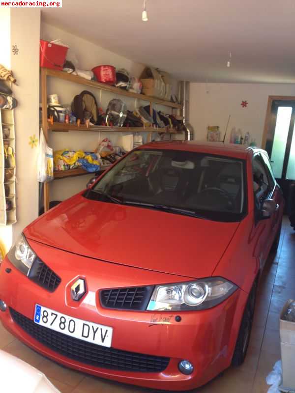 Se vende megane sport 225 9600€