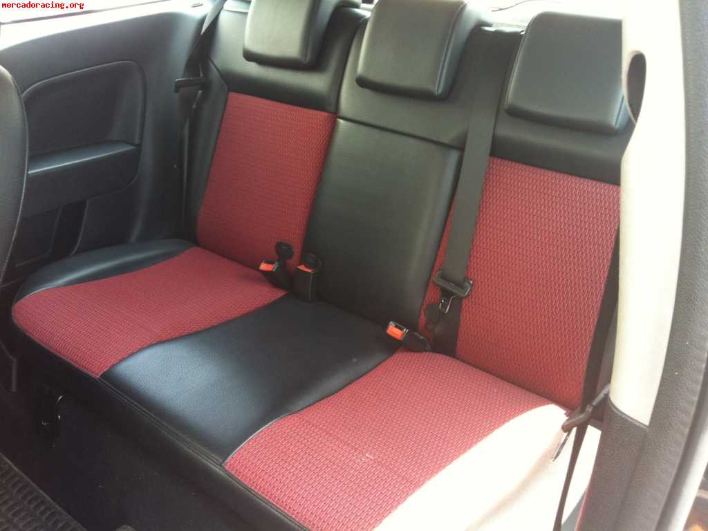Ford fiesta st 2.0