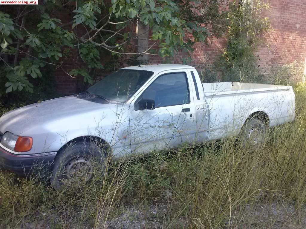 Ford p100... pocas unidades en españa... ((barcelona))