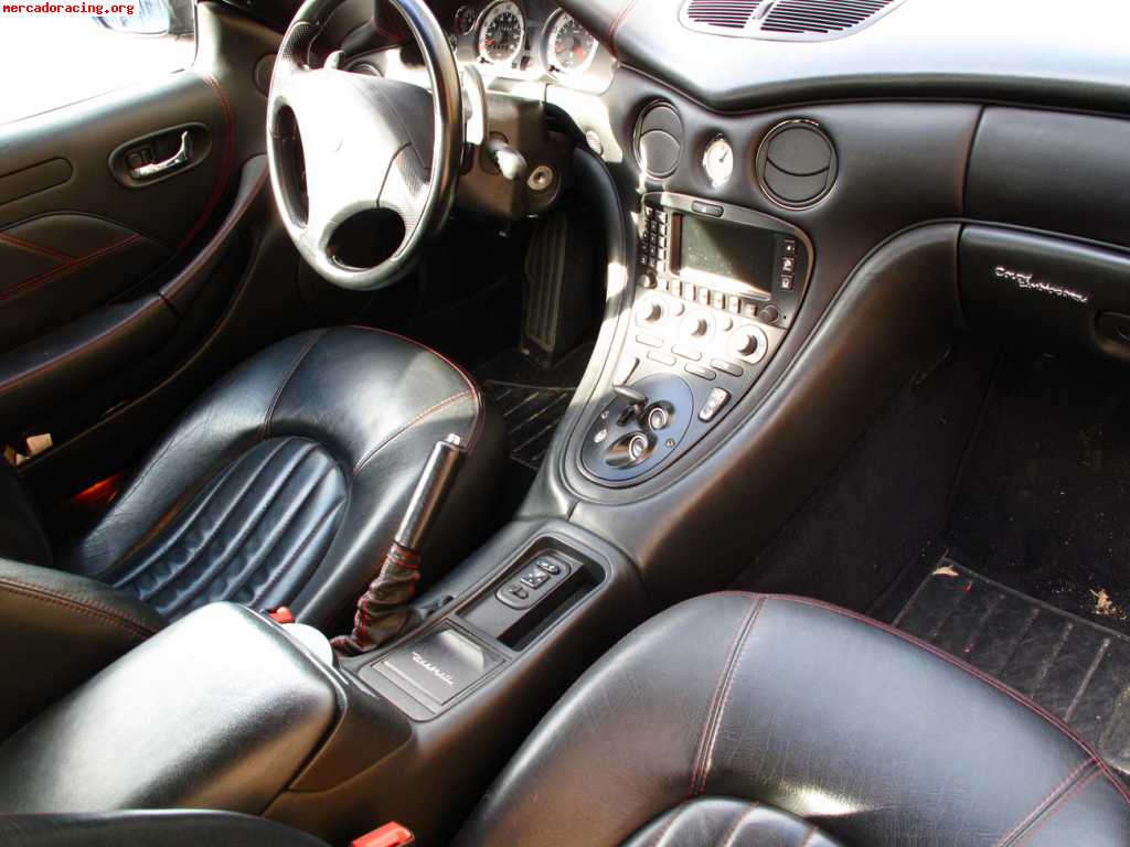 Maserati coupé 4.2 v8  04
