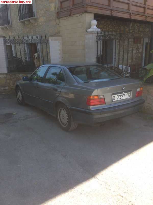 Se vende bmw 325i e36