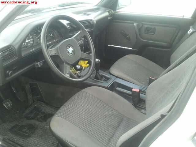 Bmw - 320 e30