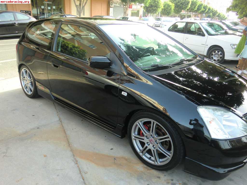 Honda civic type r 7700€