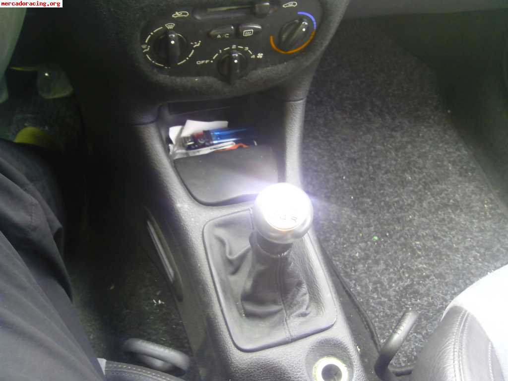 Vendo o cambio peugeot 206 1.4 8v 135000 km