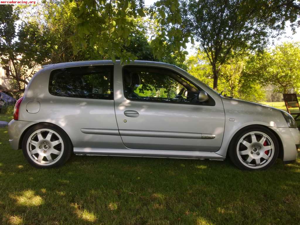Renault clio sport