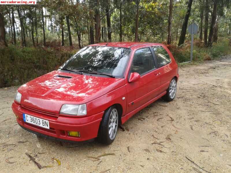 Renault clio 1.8 rsi