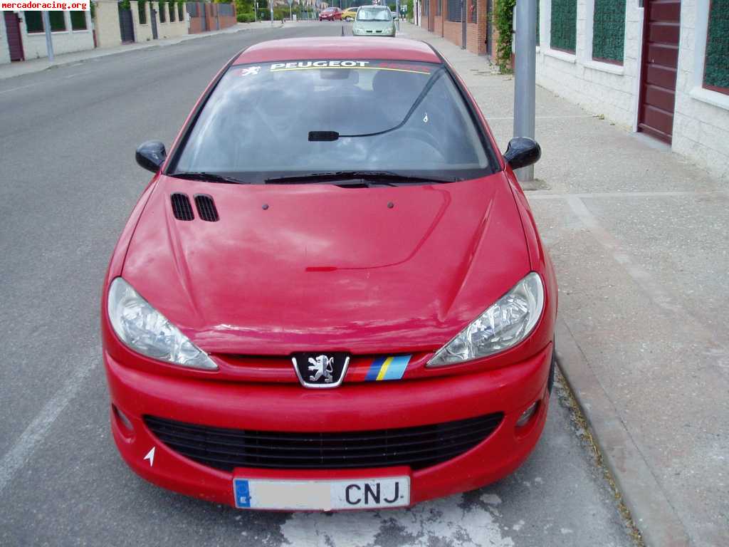 Se vende 206 rc