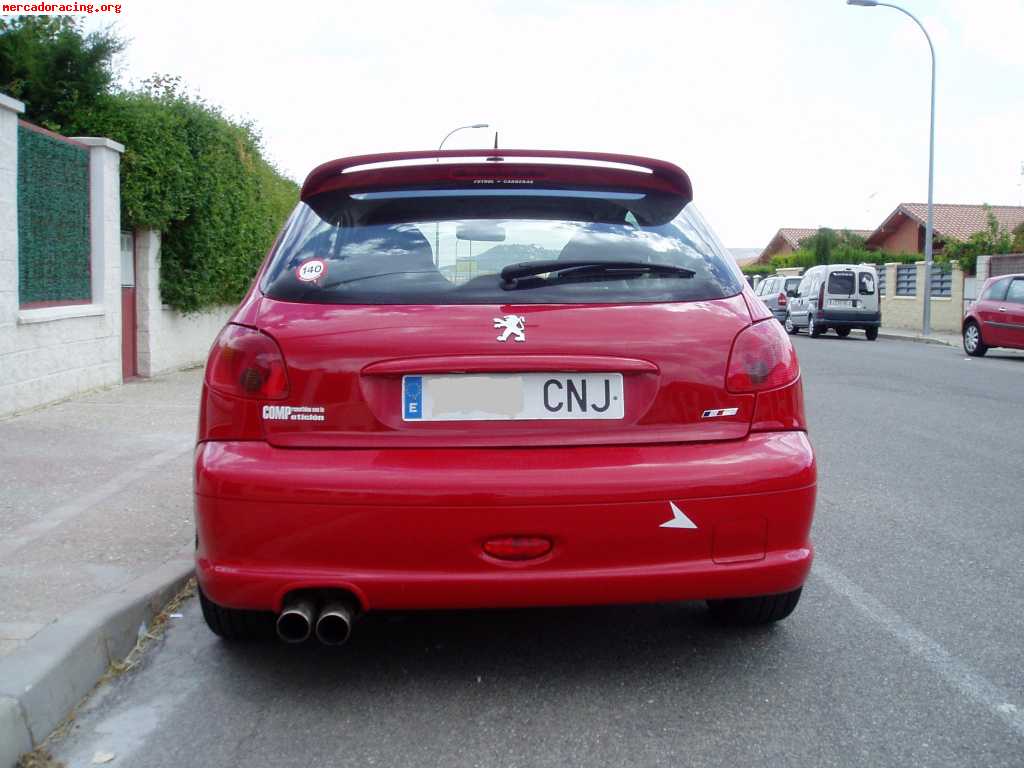 Se vende 206 rc