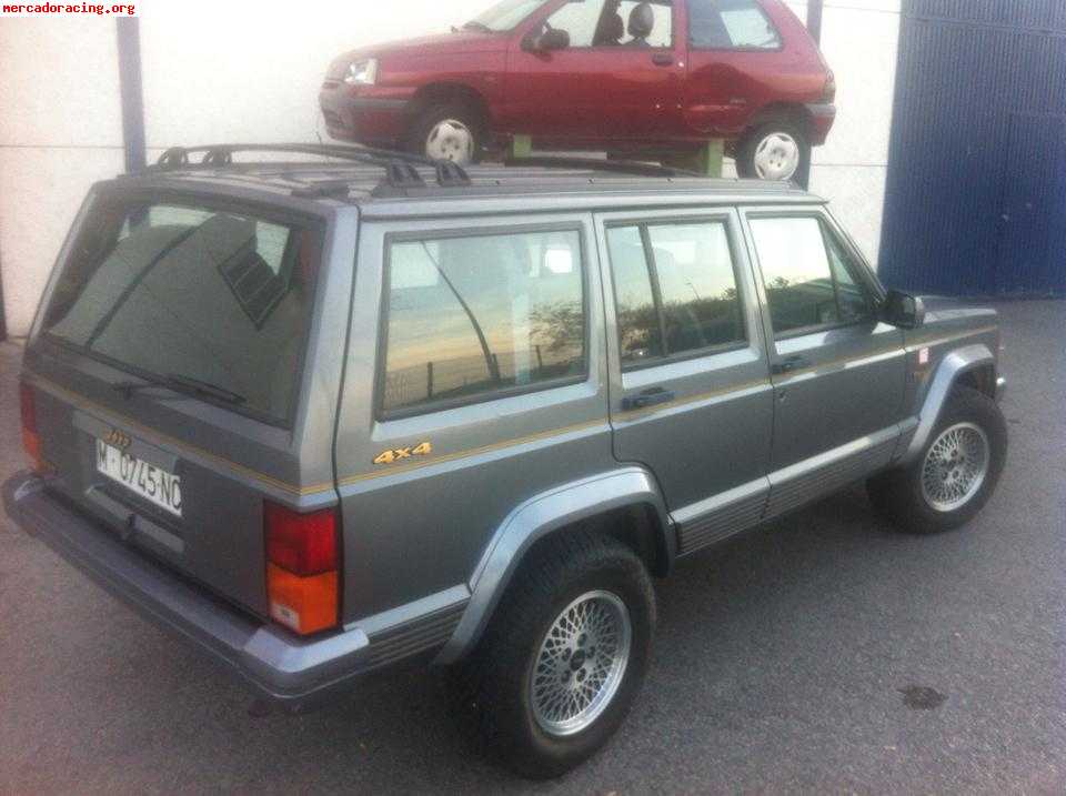 Jeep cherokke limited 4.0 gasolina