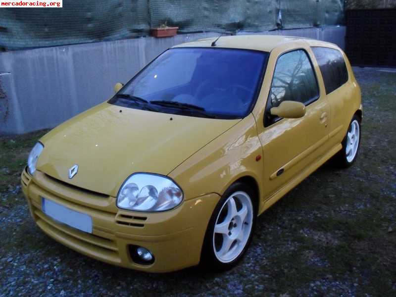 Renault clio sport( recojo coche inferior )