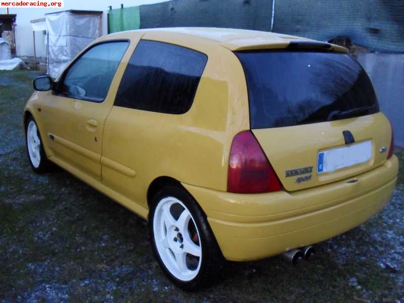 Renault clio sport( recojo coche inferior )