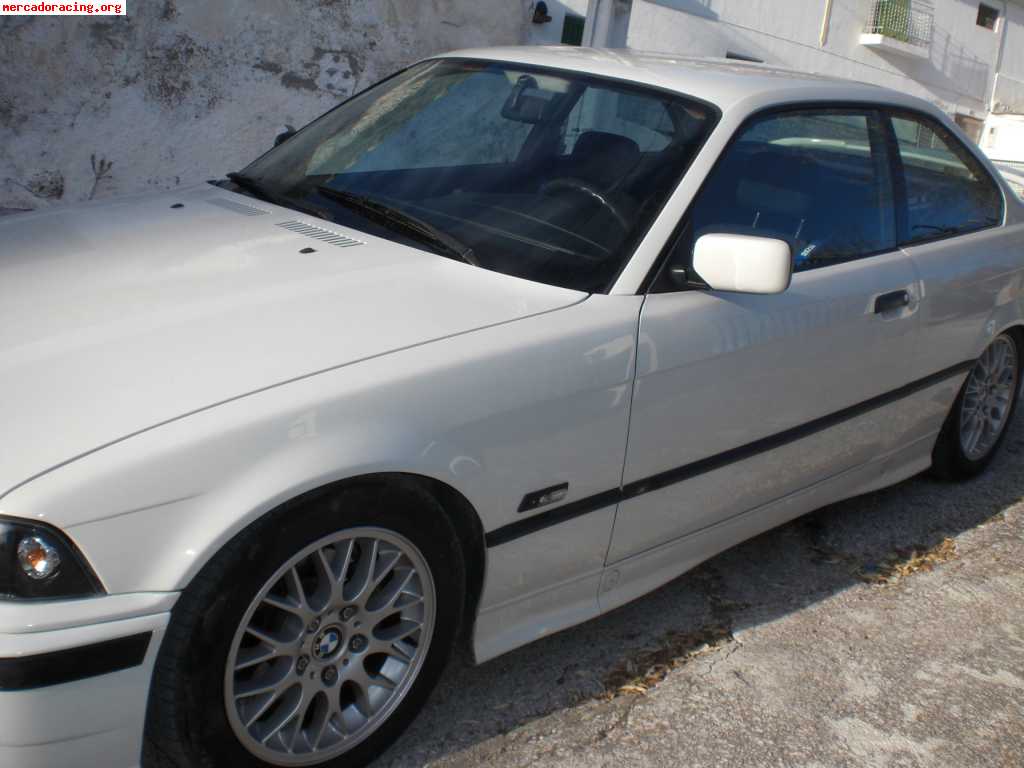 Bmw - 320 i coupe (2800€)