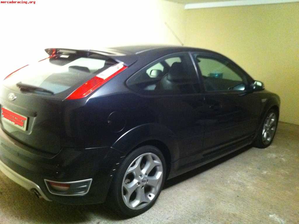 Ford focus st 225cv año 2008