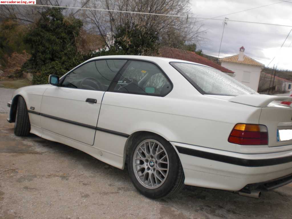 Bmw e36 320 i coupe (2499€) 