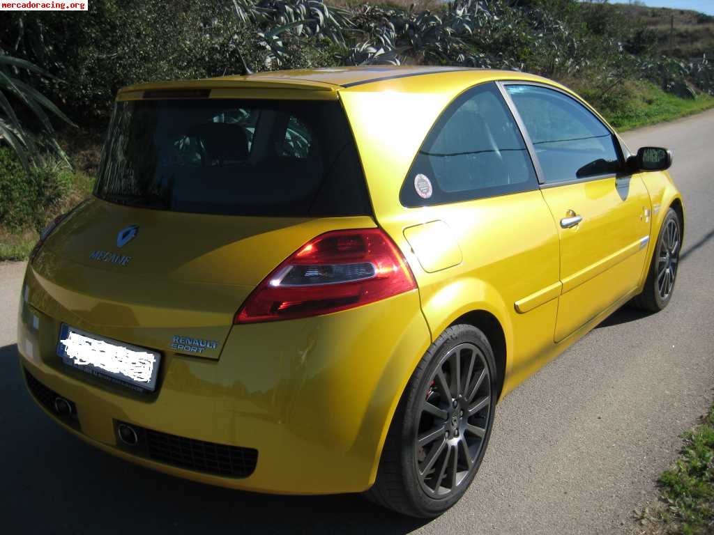 Se vende renault megane sport f1 team r26