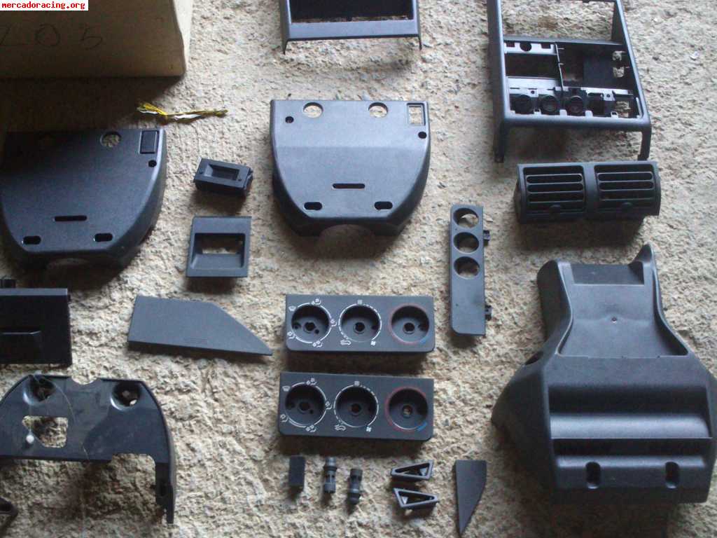 Asientos y varios peugeot 205 gti