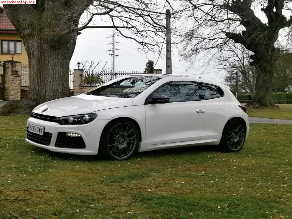 Vendo/cambio vw scirocco r  265 cv  precioso!