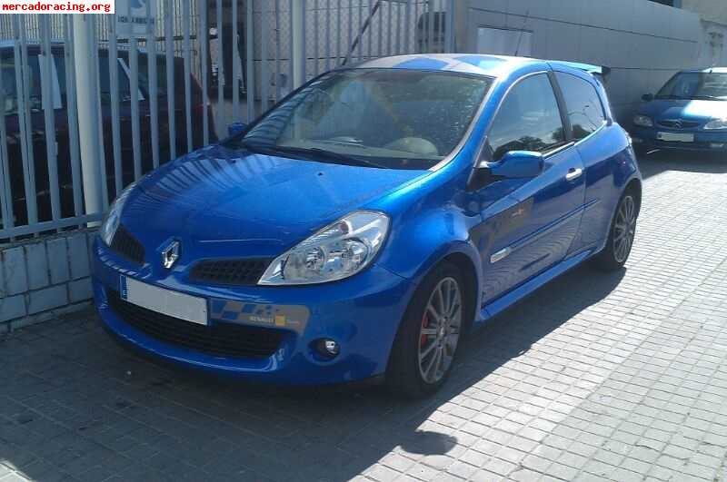 Clio f1 team