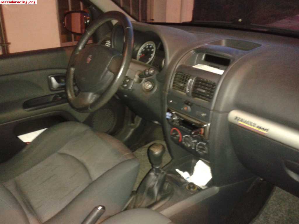 Clio ii 1.4 16v 98 cv 