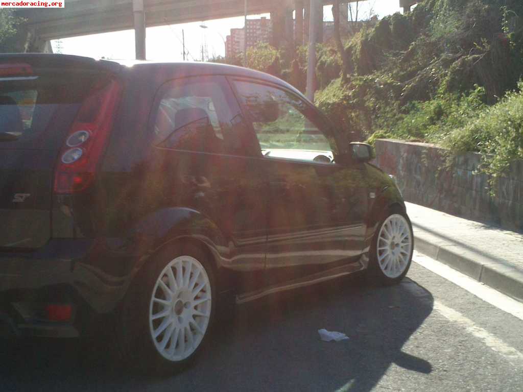 Se vende ford fiesta st