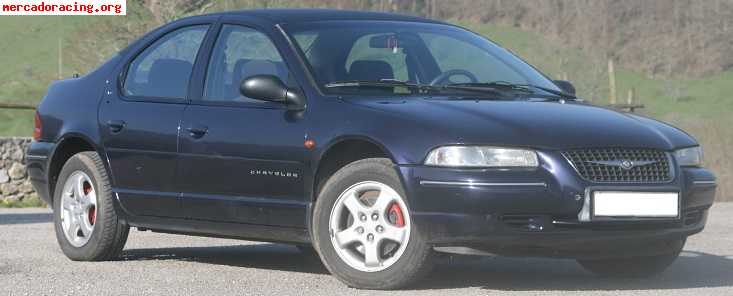 Se vende chrysler stratus 2.o le 133 cv