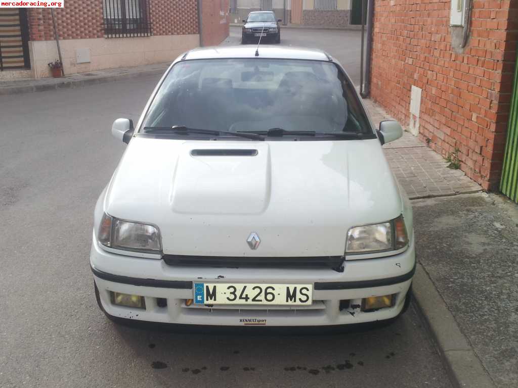 Clio 16v con mecanica de williams