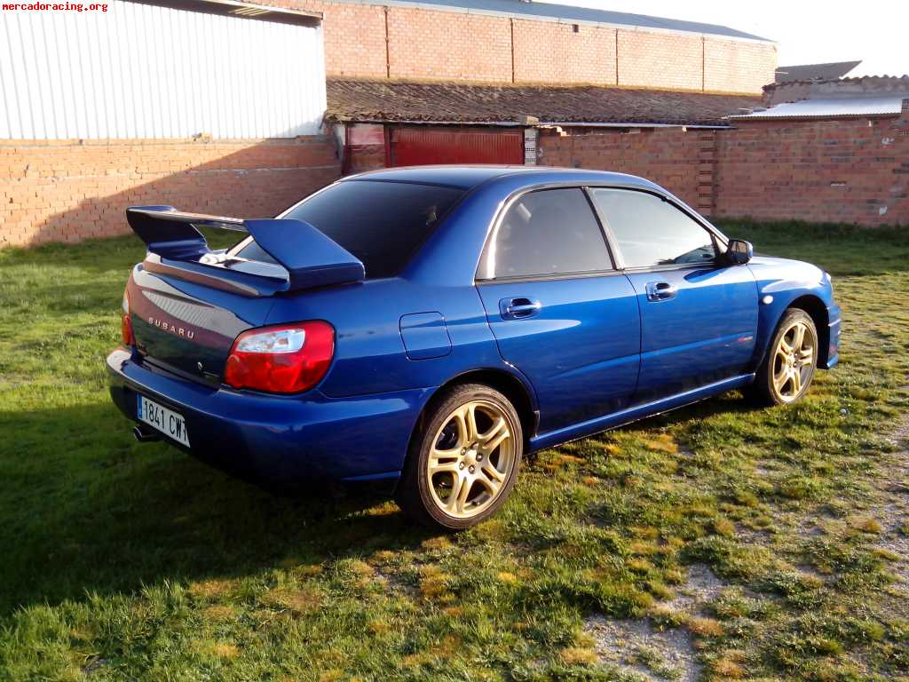 Subaru impreza 2.0 4x4 replica sti.