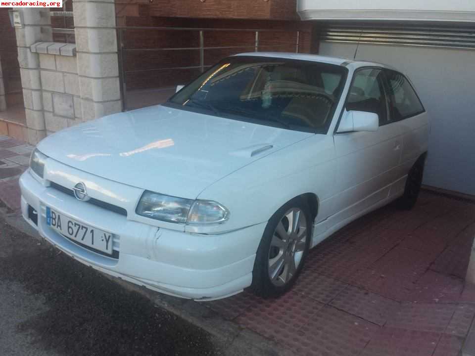 Opel astra gsi 8v 