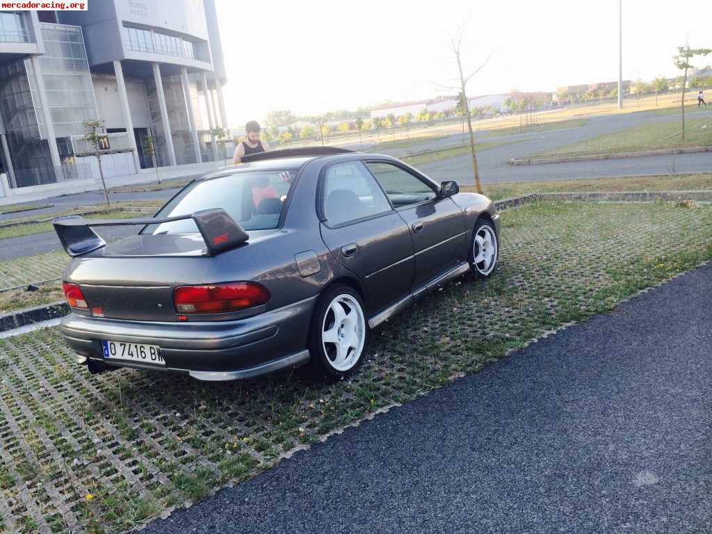 Subaru impreza gt turbo gc8