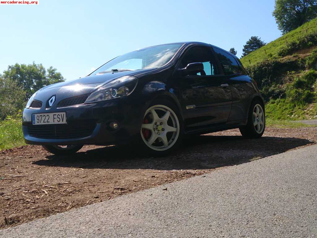 Clio sport f1 r 27