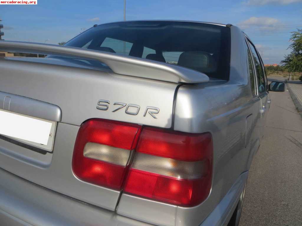 Volvo- s 70 r, 2.3 turbo, 250cv manual.