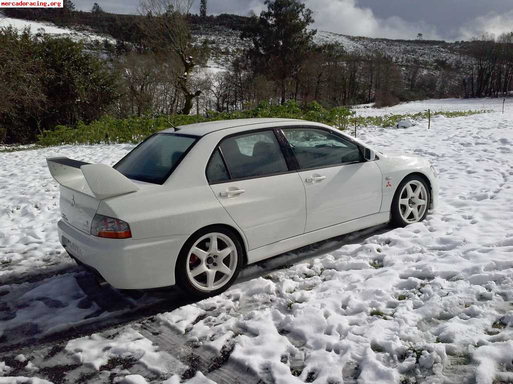 Se vende mitsubishi lancer evo viii