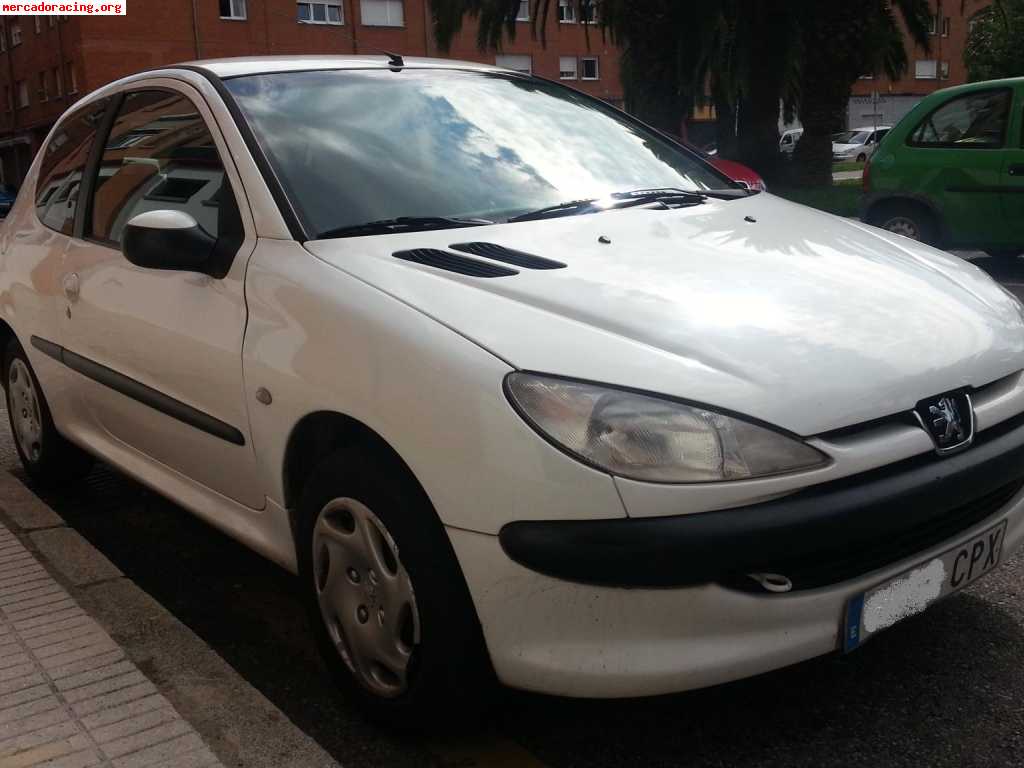 Cambio peugeot 206 diesel muy buen estado  por coche de gaso