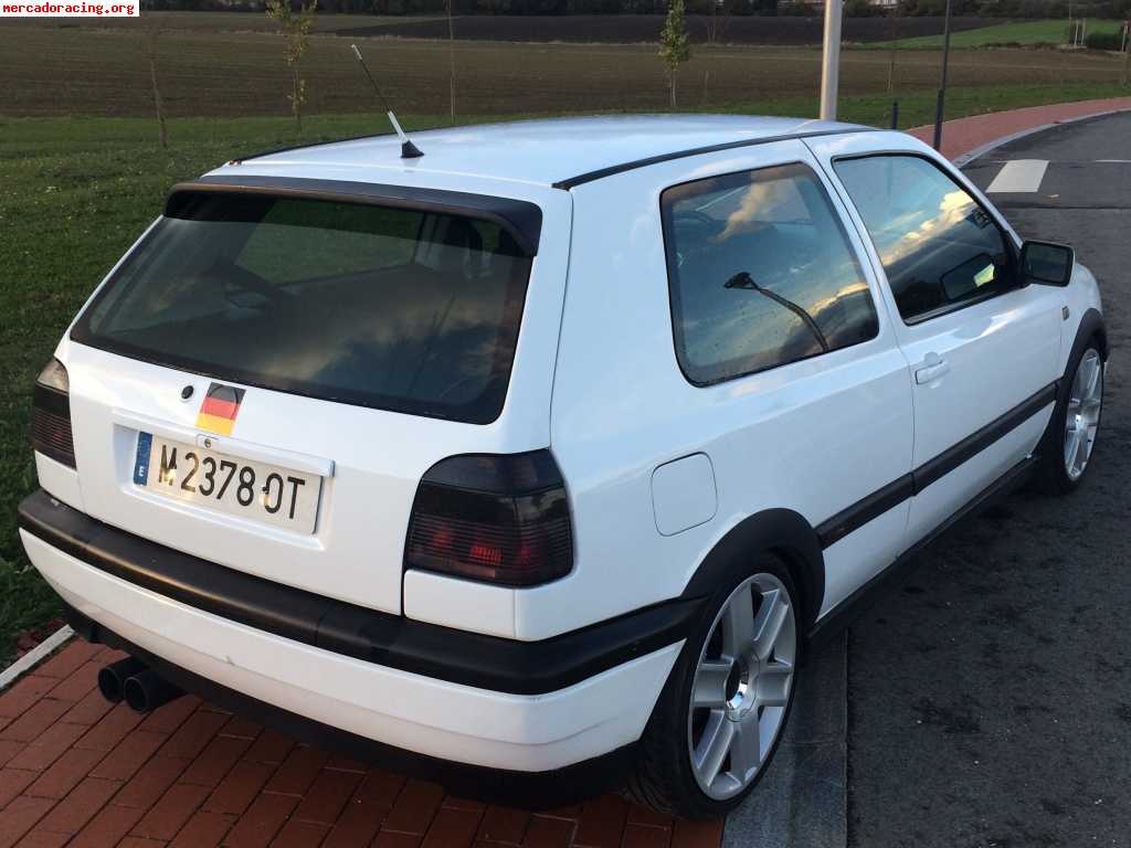 Golf gti 2.0   8v  (115 cv )