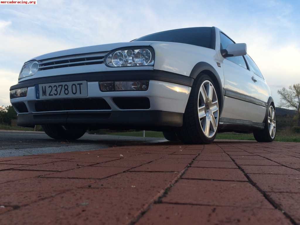 Golf gti 2.0   8v  (115 cv )