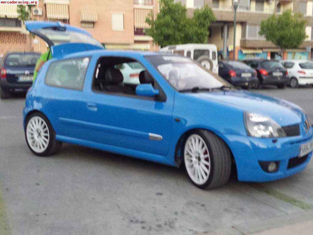 Renault clio 182
