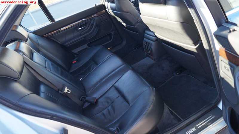 Vendo bmw 740i e38, 1995, 205.515 km, gris metalizado, badaj