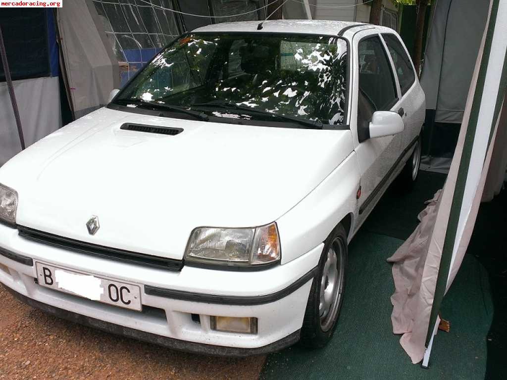 Vendo renault clio 16v  93.