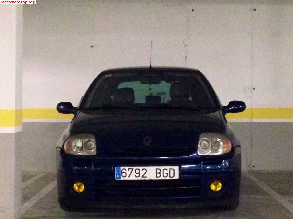 Clio sport ph1     3300€    