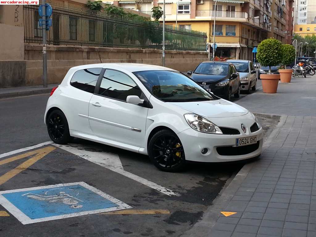 Se vende clio sport 200cv
